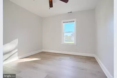 212 N Marlyn Avenue, Essex, MD 21221 - Photo 26