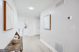 212 N Marlyn Ave, Essex, MD 21221 - Photo 12