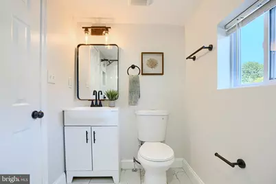 212 N Marlyn Avenue, Essex, MD 21221 - Photo 46