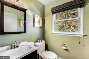 116 Hollow Brook Rd, Lutherville Timonium, MD 21093 - Photo 18