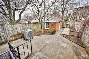 207 Murdock Rd, Baltimore, MD 21212 - Photo 42