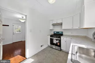 4401 Ridge Dr, Baltimore, MD 21229 - Photo 18