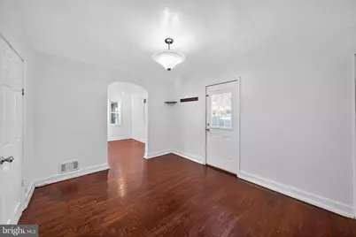 4401 Ridge Drive, Baltimore, MD 21229 - Photo 6