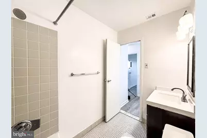 130 Slade Avenue #411, Baltimore, MD 21208 - Photo 32