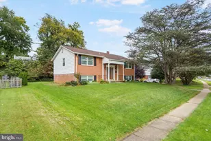 908 Crestwick Rd, Baltimore, MD 21286 - Photo 2