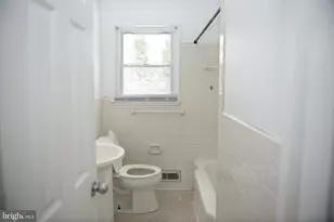 521 Warren Rd, Cockeysville, MD 21030 - Photo 14