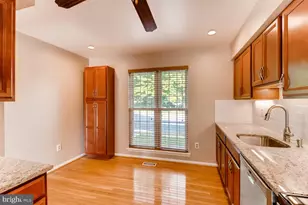 8552 London Bridge Way, Lutherville Timonium, MD 21093 - Photo 4