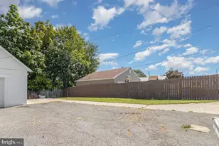 605 Mace Ave, Essex, MD 21221 - Photo 32