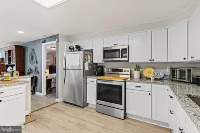 905 Hauf Avenue, Essex, MD 21221 - Photo 8