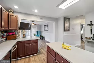 7412 Poplar Ave, Baltimore, MD 21224 - Photo 8