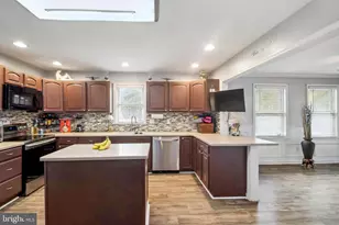 7412 Poplar Ave, Baltimore, MD 21224 - Photo 6