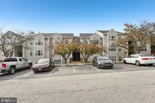 20 Deer Run Ct, Baltimore, MD 21227 - Photo 2