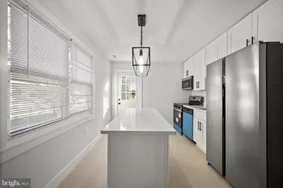 821 S Woodlynn Road, Baltimore, MD 21221 - Photo 6