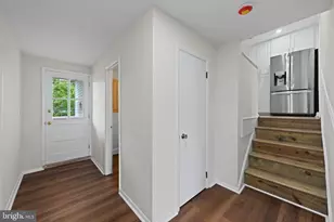 430 Pleasant Villa Ave, Baltimore, MD 21228 - Photo 16