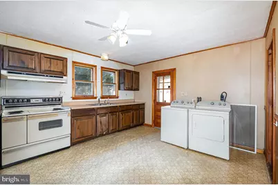 1940 Robinwood Road, Baltimore, MD 21222 - Photo 4