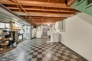 7929 St Claire Ln, Baltimore, MD 21222 - Photo 8