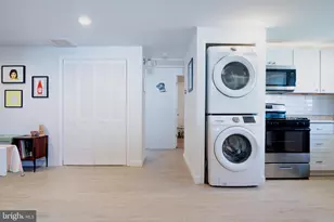 2423 Alma Rd, Baltimore, MD 21227 - Photo 10