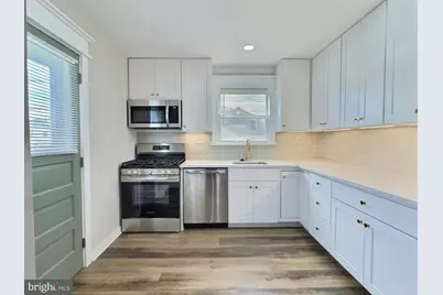 214 Parkwood, Dundalk, MD 21222 - Photo 4