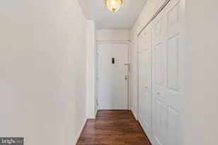 205 E Joppa Rd, Towson, MD 21286 - Photo 4
