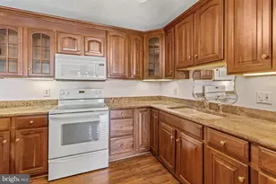 205 E Joppa Rd, Towson, MD 21286 - Photo 24