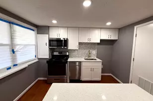 4157 Hollins Ferry Rd, Baltimore, MD 21227 - Photo 8