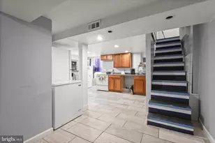 2813 Oak Grove, Lansdowne, MD 21227 - Photo 16