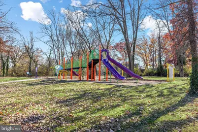 2813 Oak Grove, Lansdowne, MD 21227 - Photo 42