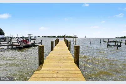 9135 Cuckold Road, Sparrows Point, MD 21219 - Photo 8