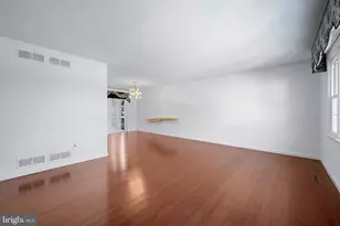 7 Bromwell Ct, Cockeysville, MD 21030 - Photo 12