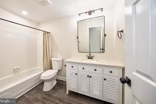 24 Merrion Ct, Lutherville Timonium, MD 21093 - Photo 32