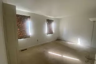 9374 Pan Ridge Rd, Baltimore, MD 21234 - Photo 4