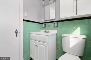 15 Linden Terrace, Baltimore, MD 21208 - Photo 20