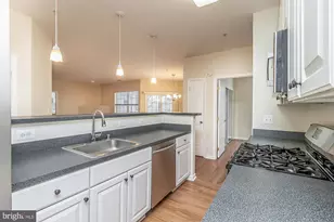 18 Hawk Rise Ln, Owings Mills, MD 21117 - Photo 14