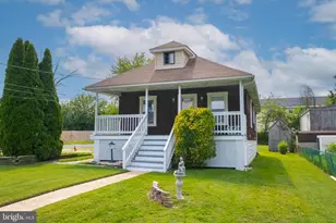 202 N Essex Ave, Baltimore, MD 21221 - Photo 1