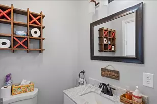 9905 Magledt Rd, Baltimore, MD 21234 - Photo 10