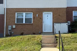 40 Kintore Ct, Parkville, MD 21234 - Photo 2