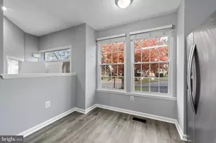 25 Samantha Ct, Owings Mills, MD 21117 - Photo 4