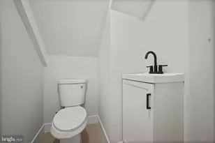 821 S Woodlynn Rd, Baltimore, MD 21221 - Photo 20