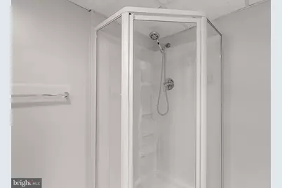 8372 Hillendale Road, Parkville, MD 21234 - Photo 24