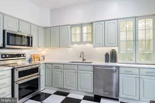 8007 Strauff Rd, Towson, MD 21204 - Photo 18