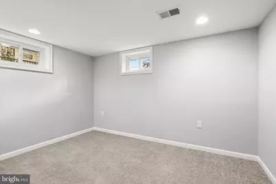 813 Edmondson Avenue, Baltimore, MD 21228 - Photo 24