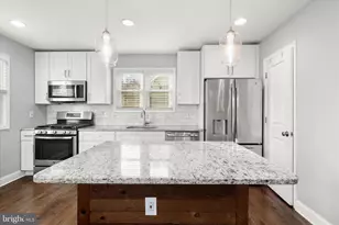 813 Edmondson Ave, Baltimore, MD 21228 - Photo 10