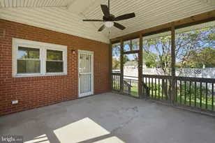 2301 Bayside Dr, Baltimore, MD 21221 - Photo 32