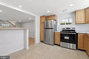 2301 Bayside Dr, Baltimore, MD 21221 - Photo 10