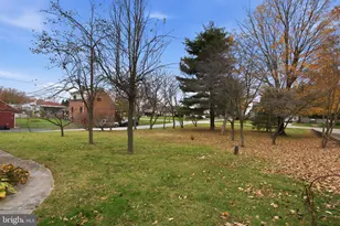 2301 Bayside Dr, Baltimore, MD 21221 - Photo 34