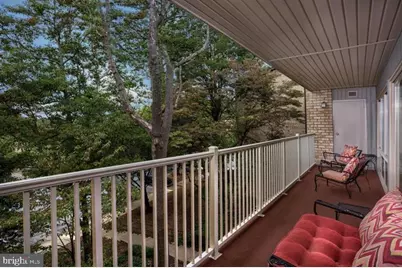 8 Knoll Ridge Court #1732, Baltimore, MD 21210 - Photo 2
