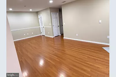 12105 Tullamore Court #204, Lutherville Timonium, MD 21093 - Photo 4