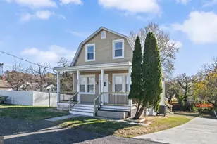 9303 Hillside Ave, Parkville, MD 21234 - Photo 2