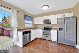 71 Chelmsford Ct, Baltimore, MD 21220 - Photo 8