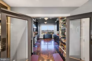 205 E Joppa Rd, Towson, MD 21286 - Photo 28